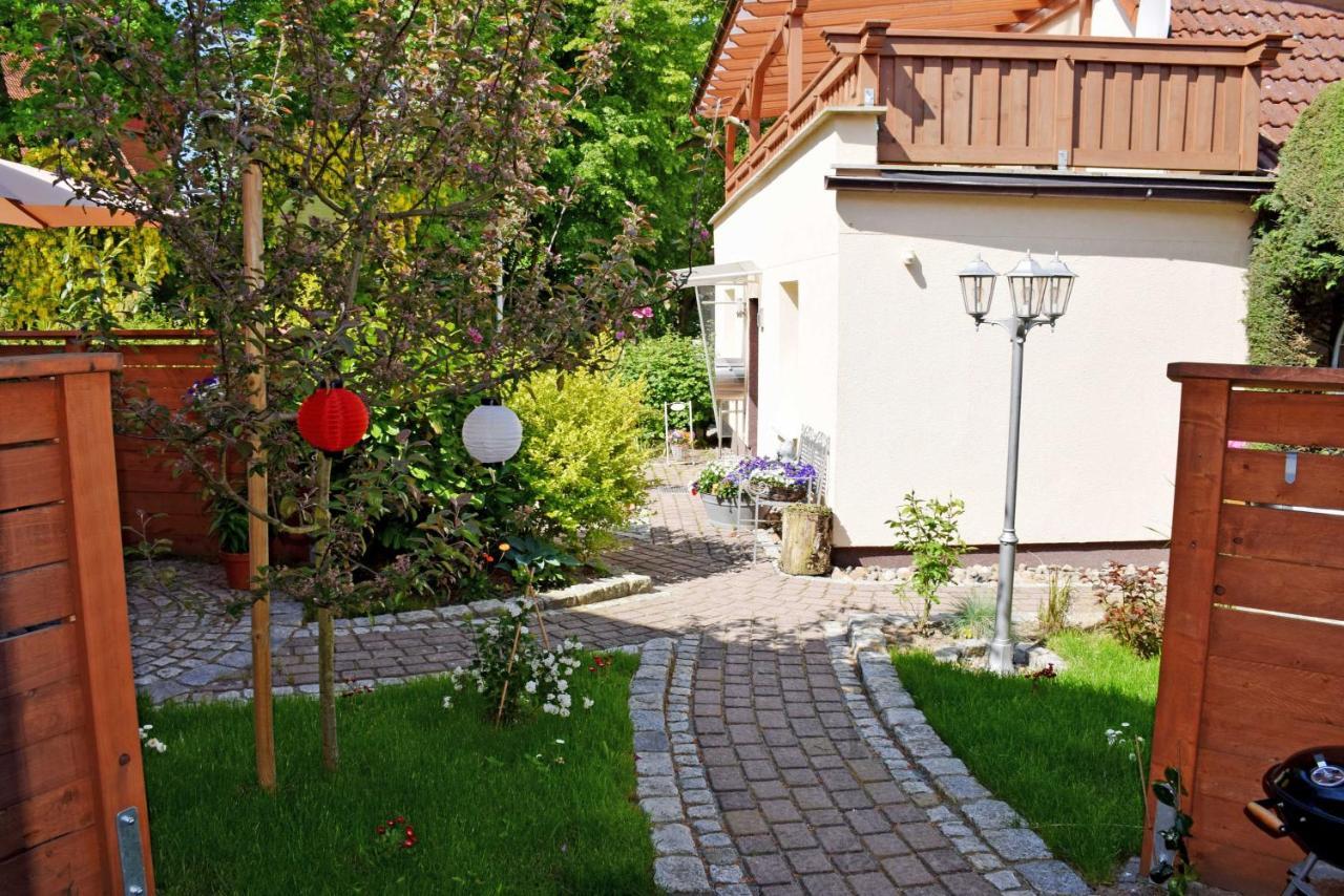 Ferienhaus Zum Hafen In Altefaehr Zewnętrze zdjęcie