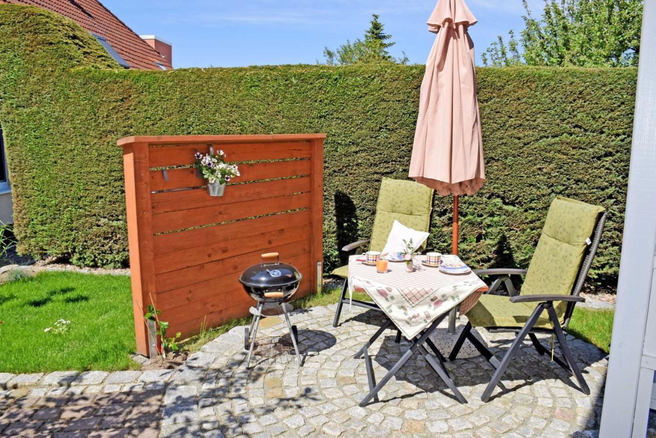 Ferienhaus Zum Hafen In Altefaehr Zewnętrze zdjęcie