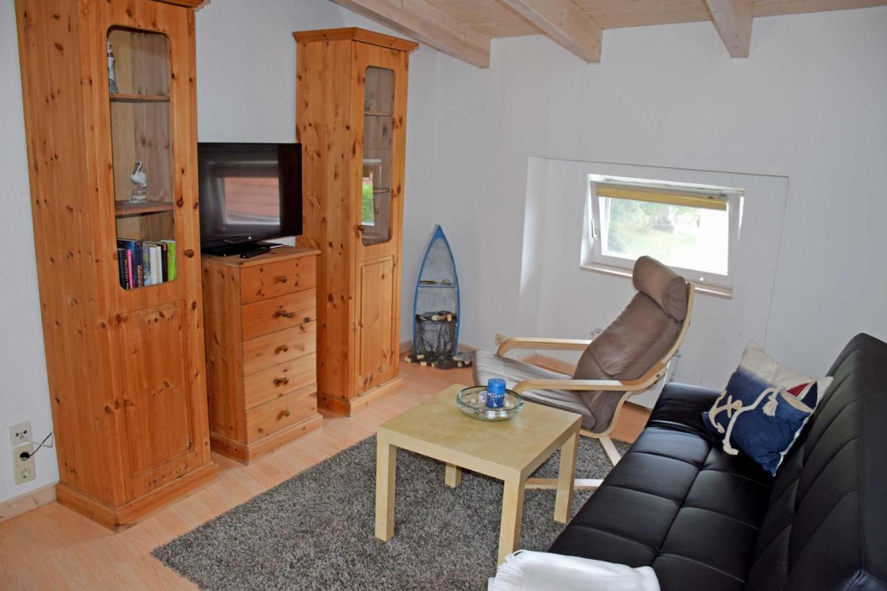 Ferienhaus Zum Hafen In Altefaehr Zewnętrze zdjęcie