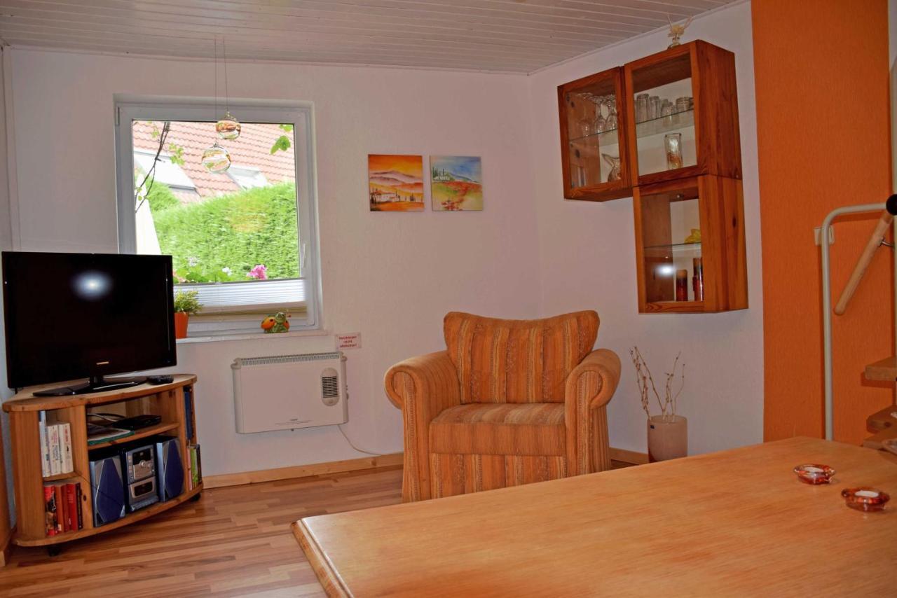 Ferienhaus Zum Hafen In Altefaehr Zewnętrze zdjęcie