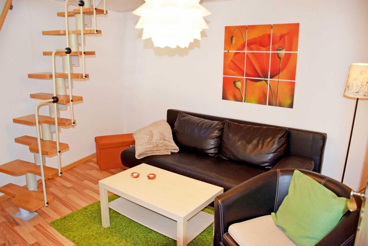 Ferienhaus Zum Hafen In Altefaehr Zewnętrze zdjęcie